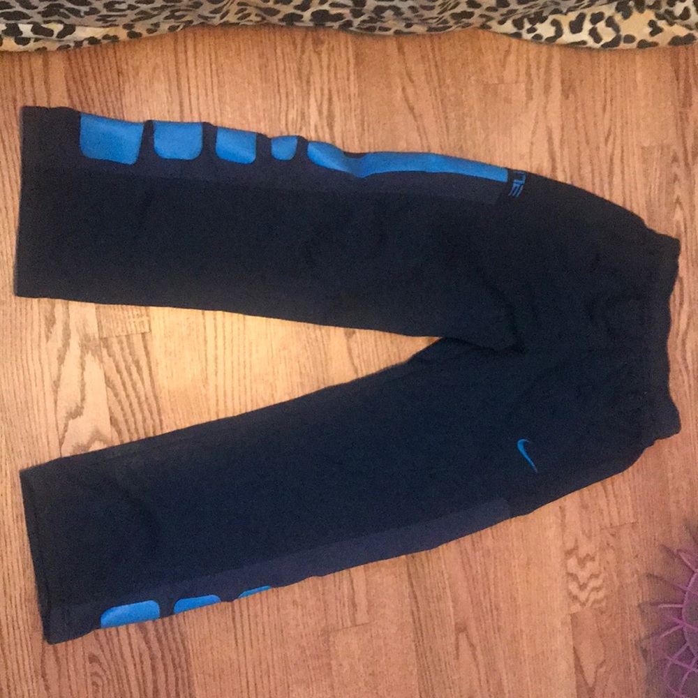 Bundle of three pairs of pants youth large